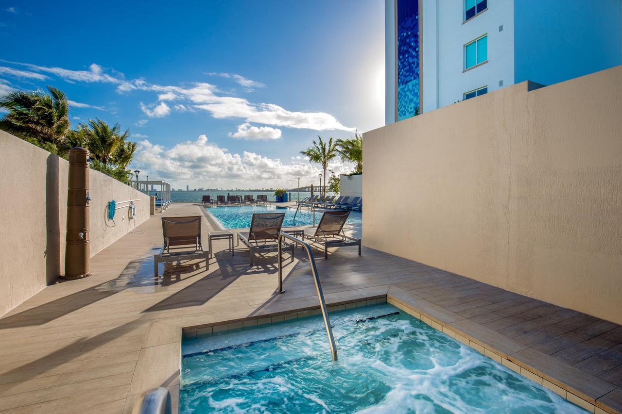 Mare Azur Design District Luxury Apartments Маямі Екстер'єр фото